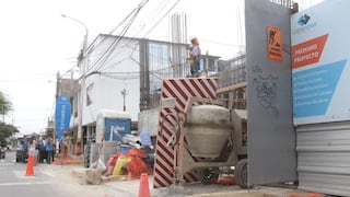 Trujillo: Intervienen edificios en construcción por obstruir el tránsito y poner en riesgo a peatones