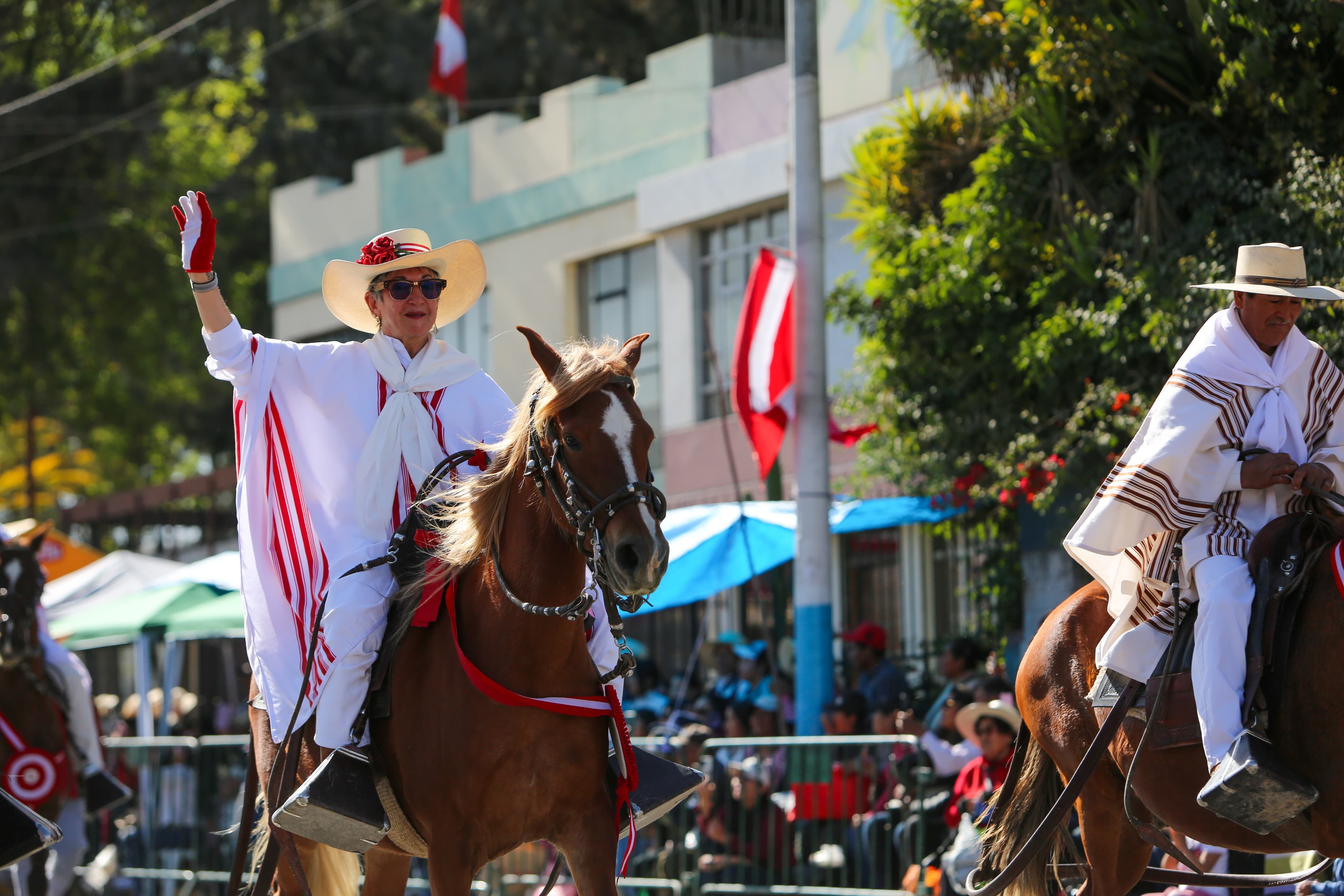 Desfile cívico y Parada Militar en Arequipa. Foto: Leonardo Cuito.