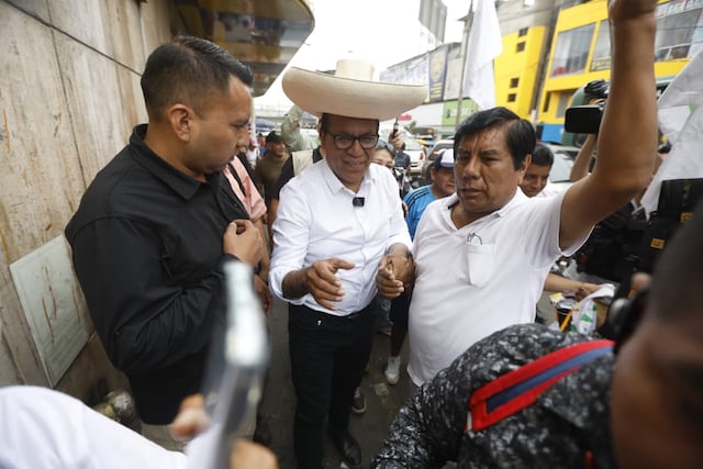 Roberto Sánchez en San Juan de Miraflores (Fotos: Jesús Saucedo/GEC)