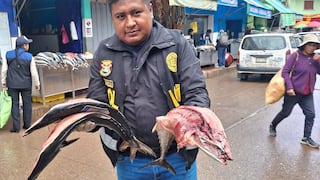 Huancayo: Incautan pescado en mal estado  en puestos de prolongación  Piura