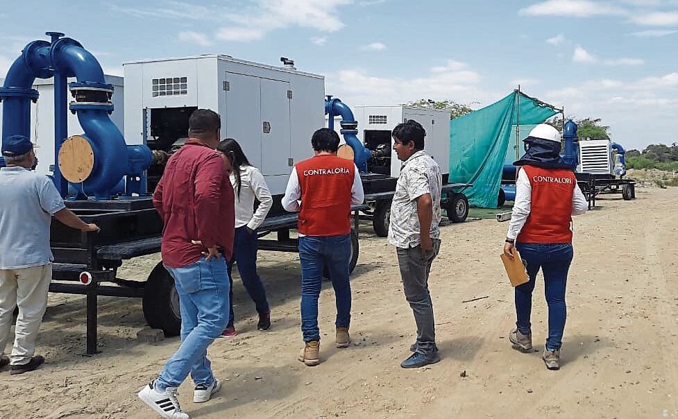 El informe de Contraloría señala que algunos trabajos no se estarían ejecutando de acuerdo a las fichas técnicas, mientras que otros han sido aprobados por el inspector, pese a no estar bien establecidas. El órgano de control solicita tomar acciones inmediatas para evitar un perjuicio económico