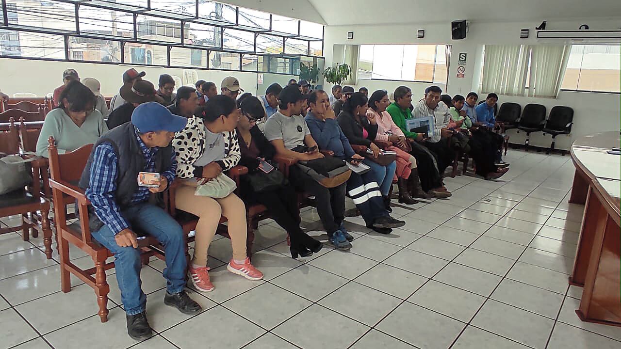 Reunión se programó para el próximo martes. Foto: GEC.