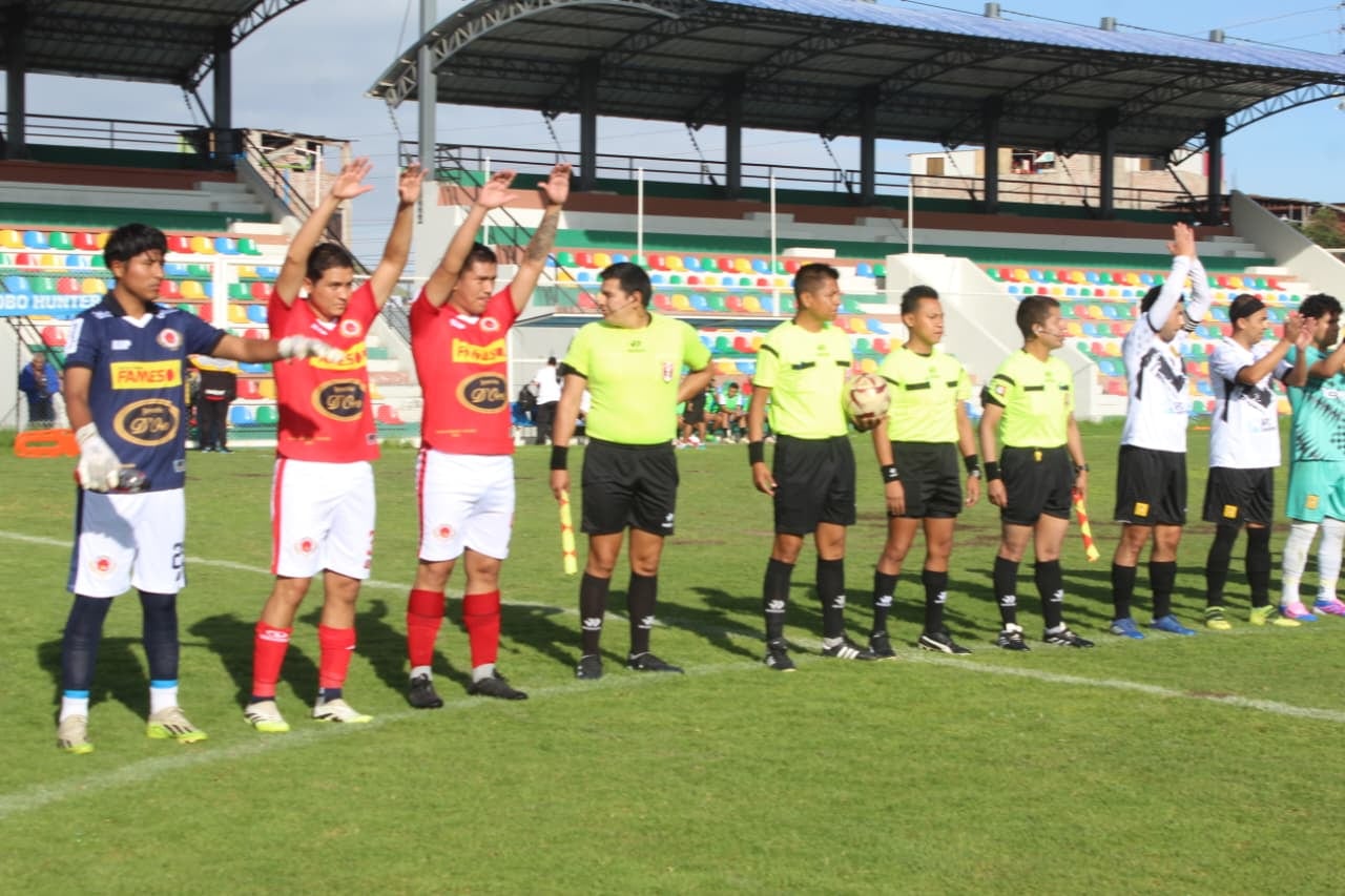Copa Perú en el Cercado de Arequipa se desarrolla con normalidad. (Foto: Álvaro Figueroa/@photo.gec)