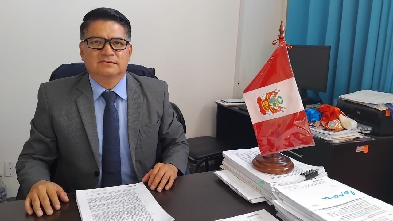 Inusual aprobación para celebración de los profesores en su día