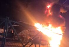 Ómnibus de Sullana Express arde en llamas