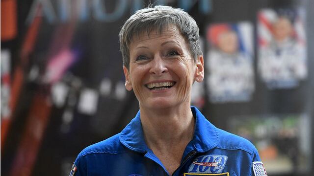 Mujer de 56 años será la de mayor edad en viajar al espacio