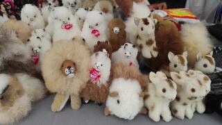 Día de la Madre: peluches de ardilla, conejos, lobos y leones a base de la fibra de alpaca (VIDEO)
