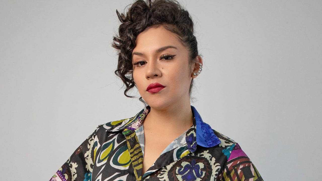 Ella compite en la categoría folclor con un festivo y reflexivo carnaval ayacuchano, “Canción para un planeta triste”.