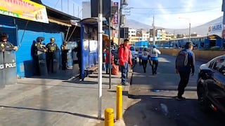 Arequipa: Desalojan paradero informal de “loncheritas” en plataforma comercial Avelino Cáceres
