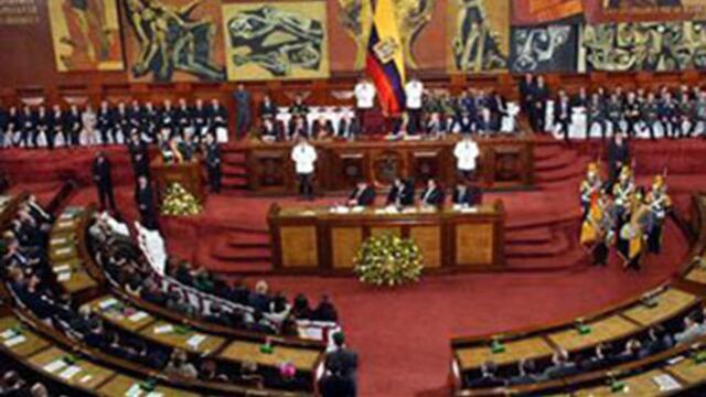 Parlamento de Ecuador votará hoy la denominada "Ley Mordaza"
