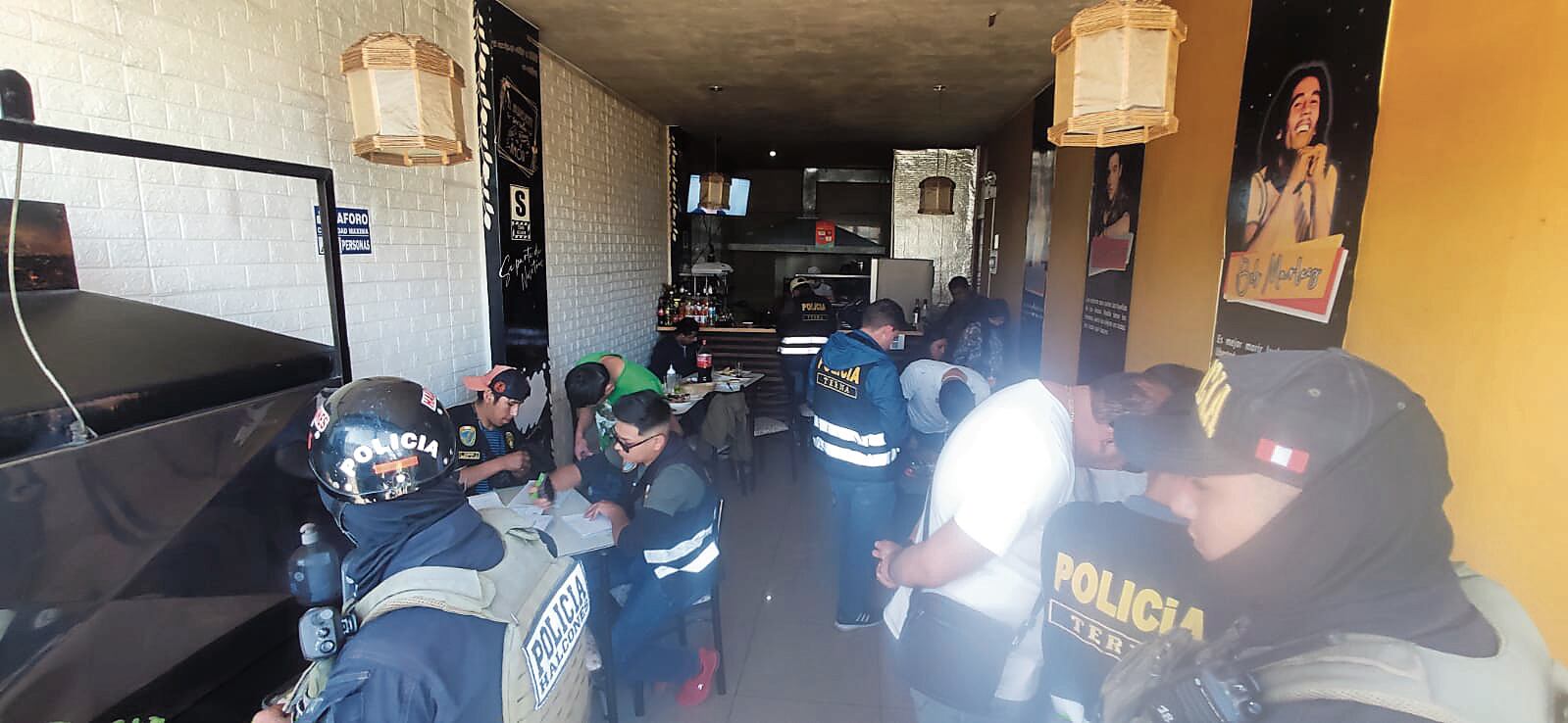 Fiscales intervienen en actuaciones de la Policía. (Foto: GEC)