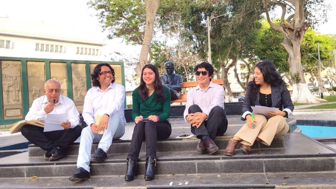 Los autores de la “Sociedad Cultural LibArtes” ya han publicado libros de poesía: Julio Bailón, Kristy Navez y Luc Vigo.