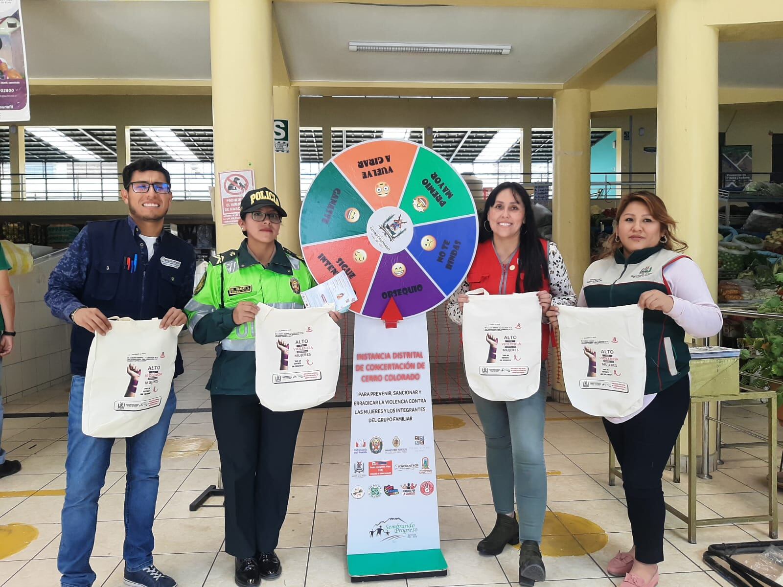 Campaña de sensibilización en Cerro Colorado. (Foto: GEC)