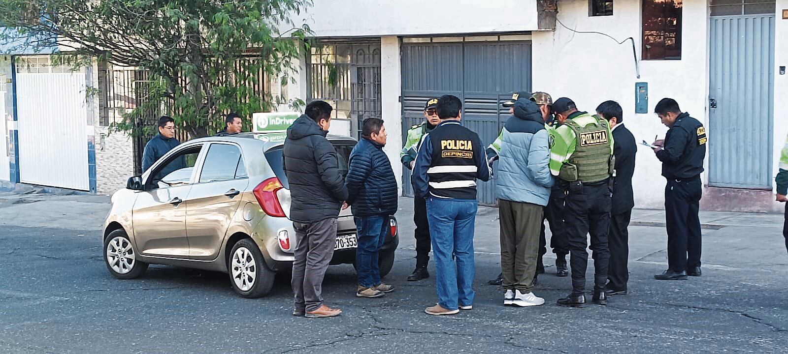 Policía investiga robos (Foto: GEC)