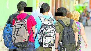 La Libertad: Proponen retener celulares y revisar mochilas a alumnos