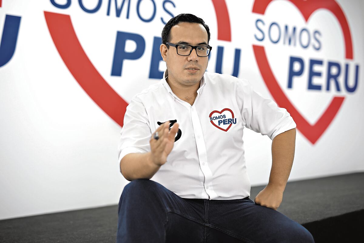 Jeri informó que, al tomar conocimiento de la denuncia, se comunicó con la denunciante para ofrecerle su solidaridad y total disposición a colaborar con las autoridades.