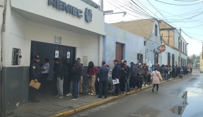 La institución habilitó hoy un horario especial de atención por las elecciones. (Foto: Correo)