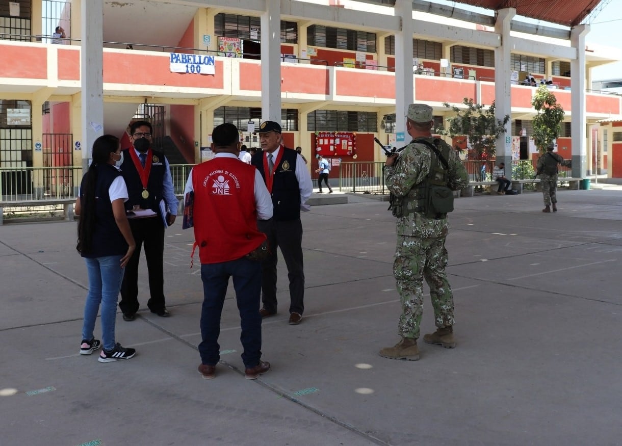Cumplirán sus funciones durante la jornada electoral del domingo 12
