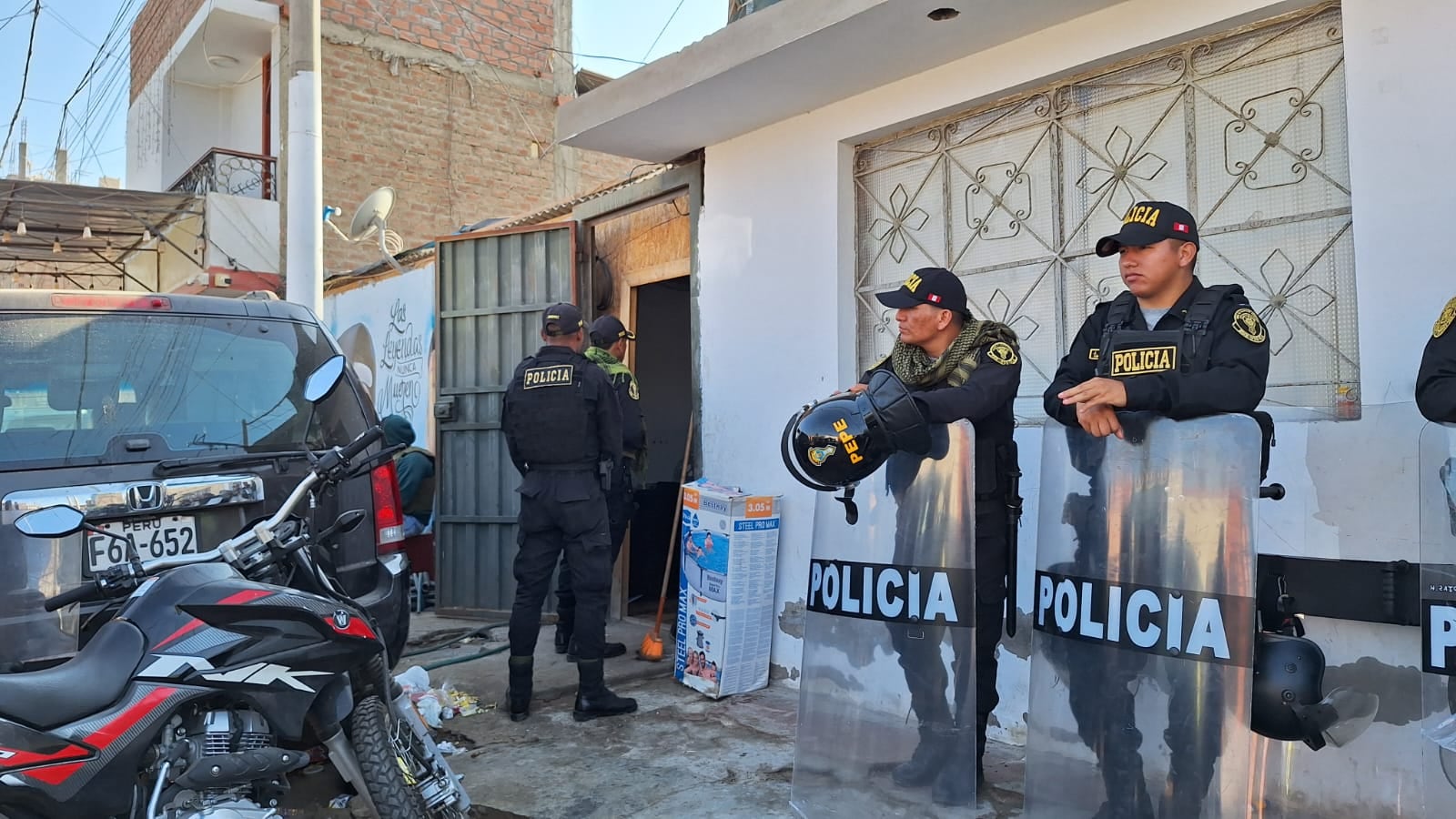 La norma que modifica la ley de crimen organizado establece que los allanamientos deberán contar con la presencia del implicado y de su abogado.