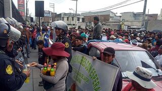 Pobladores de Cayma salen a las calles pidiendo la formalización de sus viviendas
