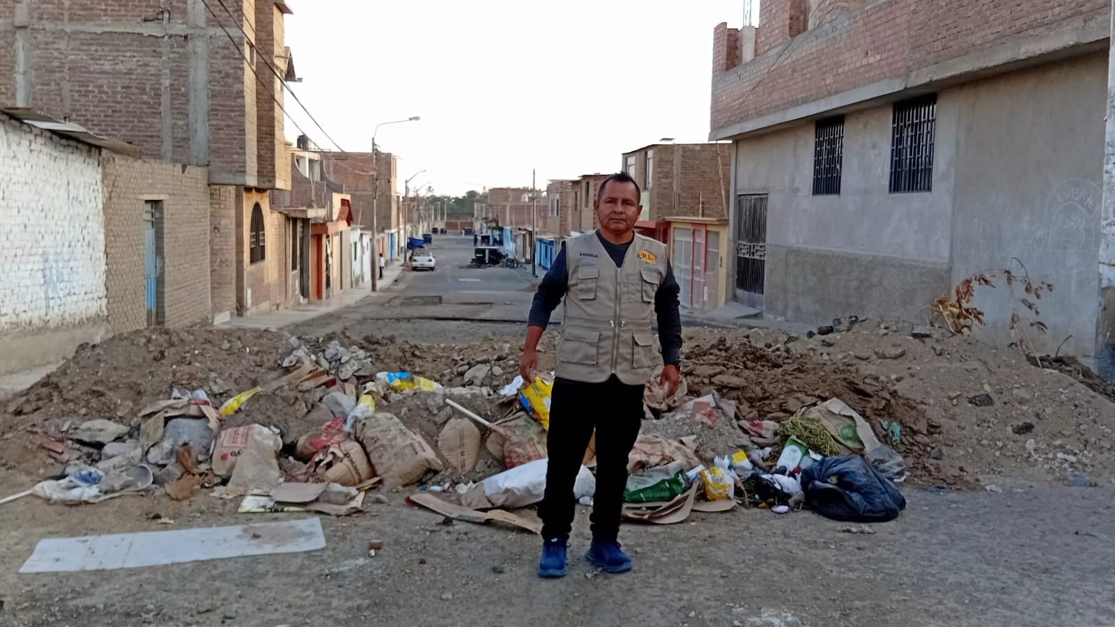 Obra abandonada en la ciudad de Lambayeque.