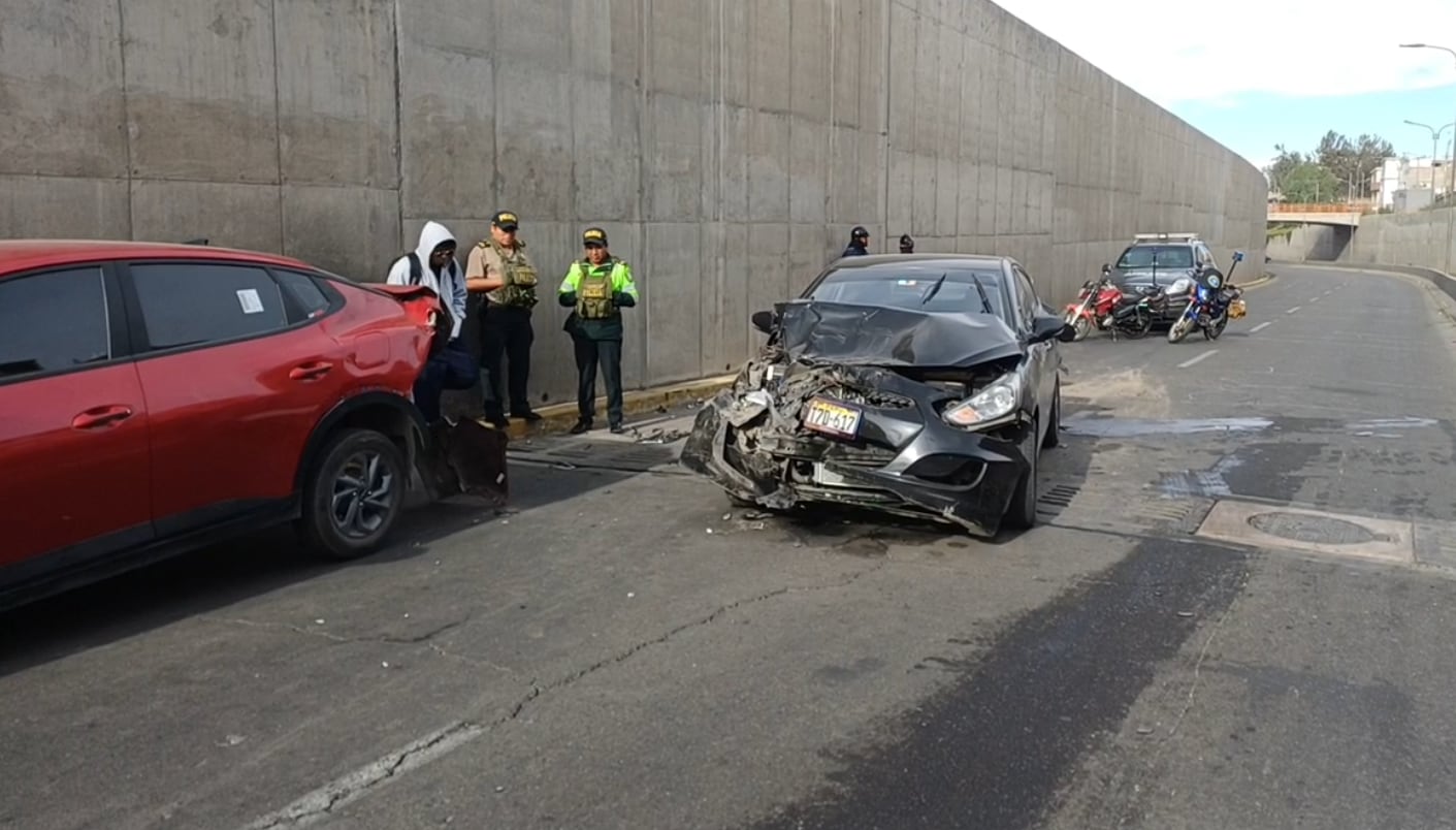 Múltiple choque deja tres heridos en la Av. Venezuela de Arequipa (Foto: GEC)