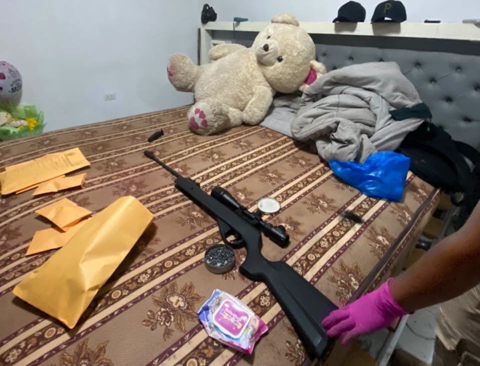 Se hizo diversas incautaciones en la vivienda de la calle Cahuide con avenida Grau