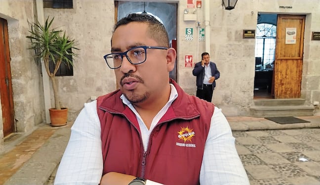 Gerente regional de Promoción de la Inversión Privada, Edson Waldir Flores Velásquez, señaló que en su gestión no se cayeron procesos. Foto: GEC.