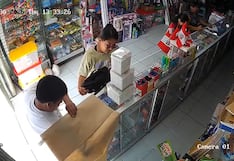 Arequipa: Cámaras captan a dos personas robando una librería en Cocachacra (VIDEO)