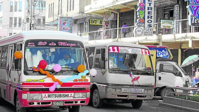 Transportistas del servicio urbano no bajarán pasajes en Juliaca