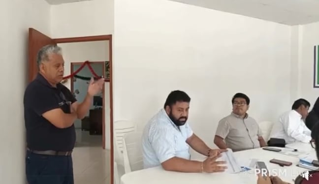 Funcionario revela los hechos en sesión de concejo.