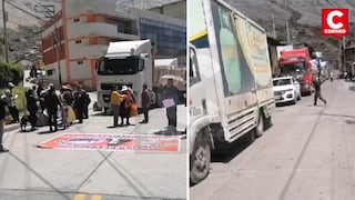 La Oroya: Decenas de vehículos permanecen varados por bloqueo de vías