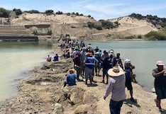 Piura: Más de 500 agricultores rompen con maquinaria el dique de Agroaurora