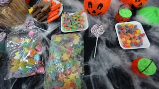 Halloween: ¿Cómo evitar la compra de golosinas y máscaras tóxicas?