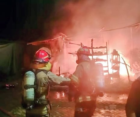 La Libertad: Incendio arrasa 11 puestos en el mercado zonal de Pacasmayo