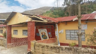 Centro educativo en Tarma se queda sin techo y se cae a pedazos, alumnos estudian en parroquia