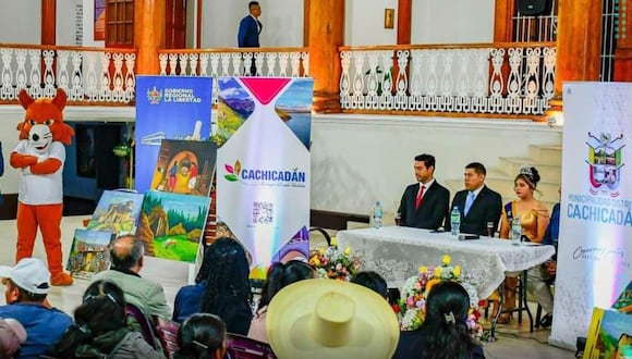 Daniel de la Cruz, alcalde de esta localidad, aseguró que la idea de consolidarse como la más turística de la sierra de La Libertad. Según indicó, han planeado recibir a 2,000 turistas al mes.