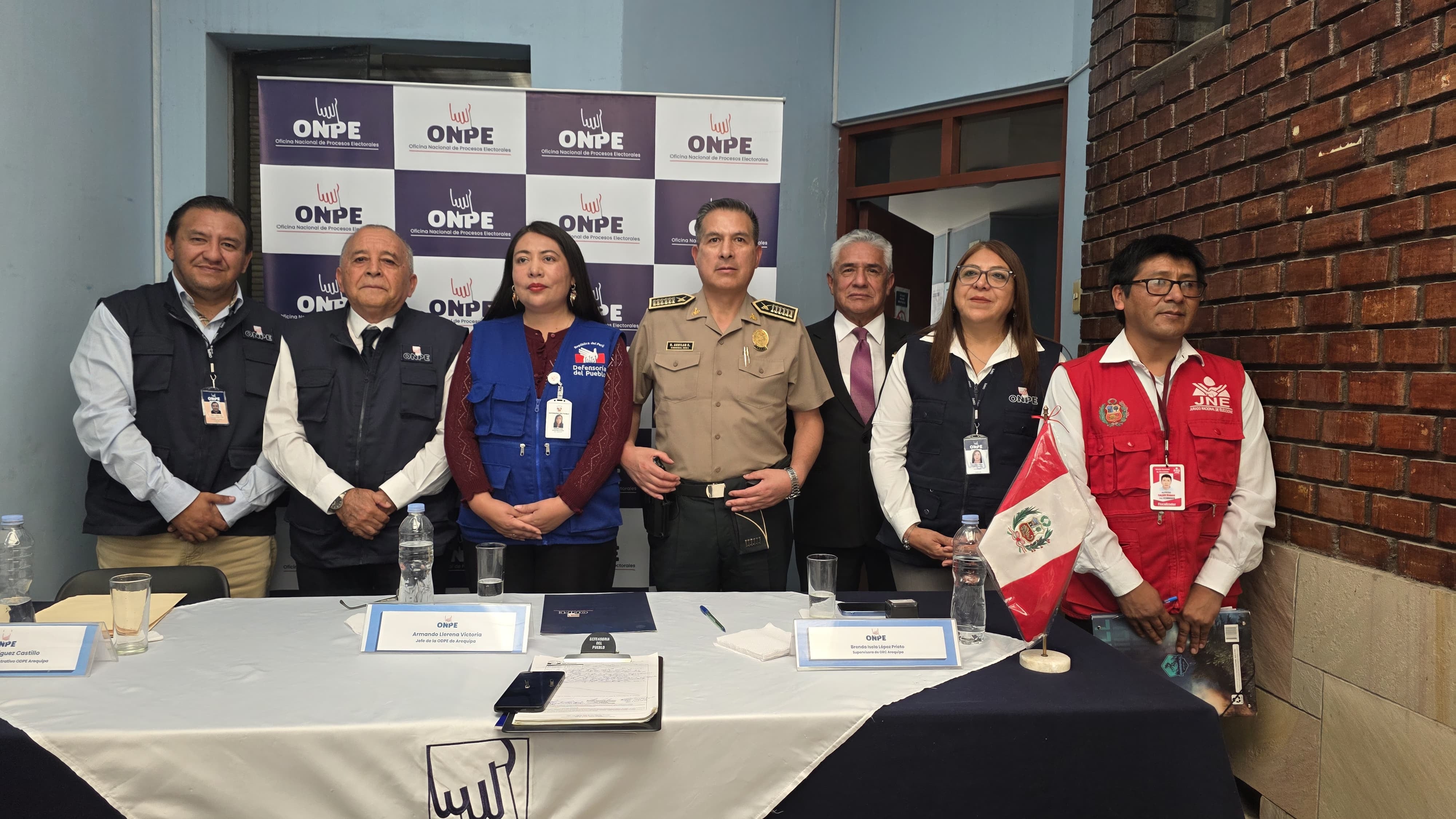 Anuncian elecciones primarias de partidos políticos para mayo, para las Elecciones Regionales y Municipales 2026. Foto: GEC.