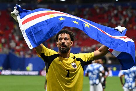 Colo Colo confirma arribo de ‘Vozinha’ a Chile tras retraso por visado