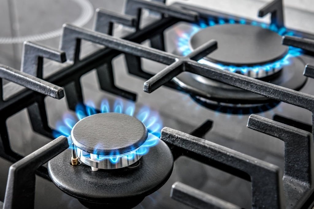 Más de siete millones de hogares peruanos utilizan GLP y la informalidad en el mercado supera el 50 %. Expertos brindan recomendaciones para prevenir accidentes y mejorar el rendimiento del balón de gas.