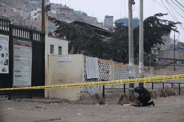 Hallan granada de guerra y mensaje extorsivo frente al penal Castro Castro en San Juan de Lurigancho (Foto: GEC)