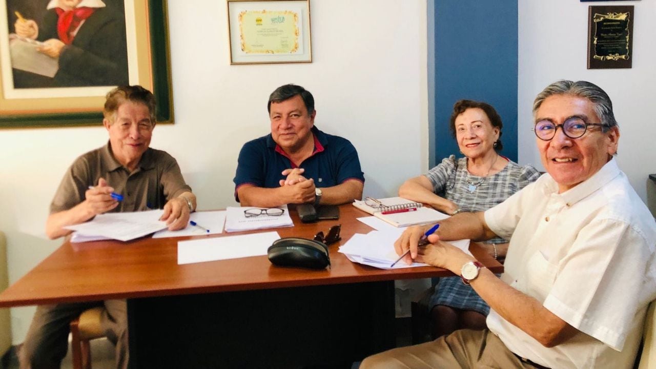 El Concurso Nacional Juvenil de Cuento fue instaurado a comienzos de siglo por la sensible, inspirada, culta y fina promotora cultural Maruja Alemán, Directora del Centro de Promoción Cultural “Trujillo”.