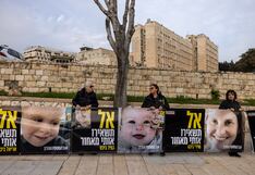 ¿Quiénes son los cuatro rehenes sin vida que serán devueltos este jueves de Gaza a Israel?