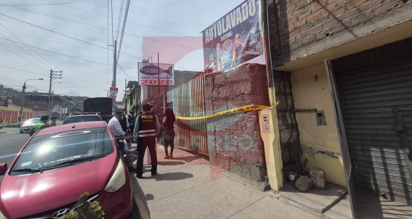 Adulto mayor falleció en el distrito de Paucarpata, luego de que un tanque de agua cayera sobre él. Foto: GEC.