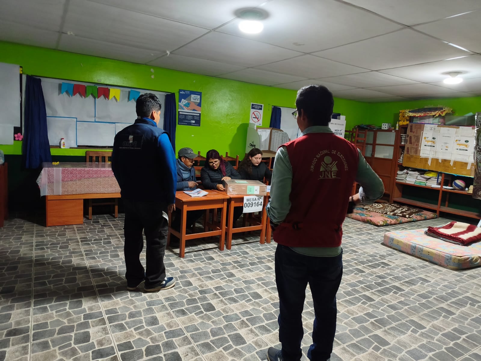 Primera mesa de votación en Arequipa se instaló a las 00:20 horas en Chuquibamba