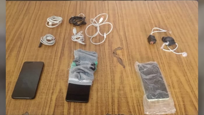 Hallan celulares en cárcel de Arequipa y 6 internos son investigados (FOTO: INPE)