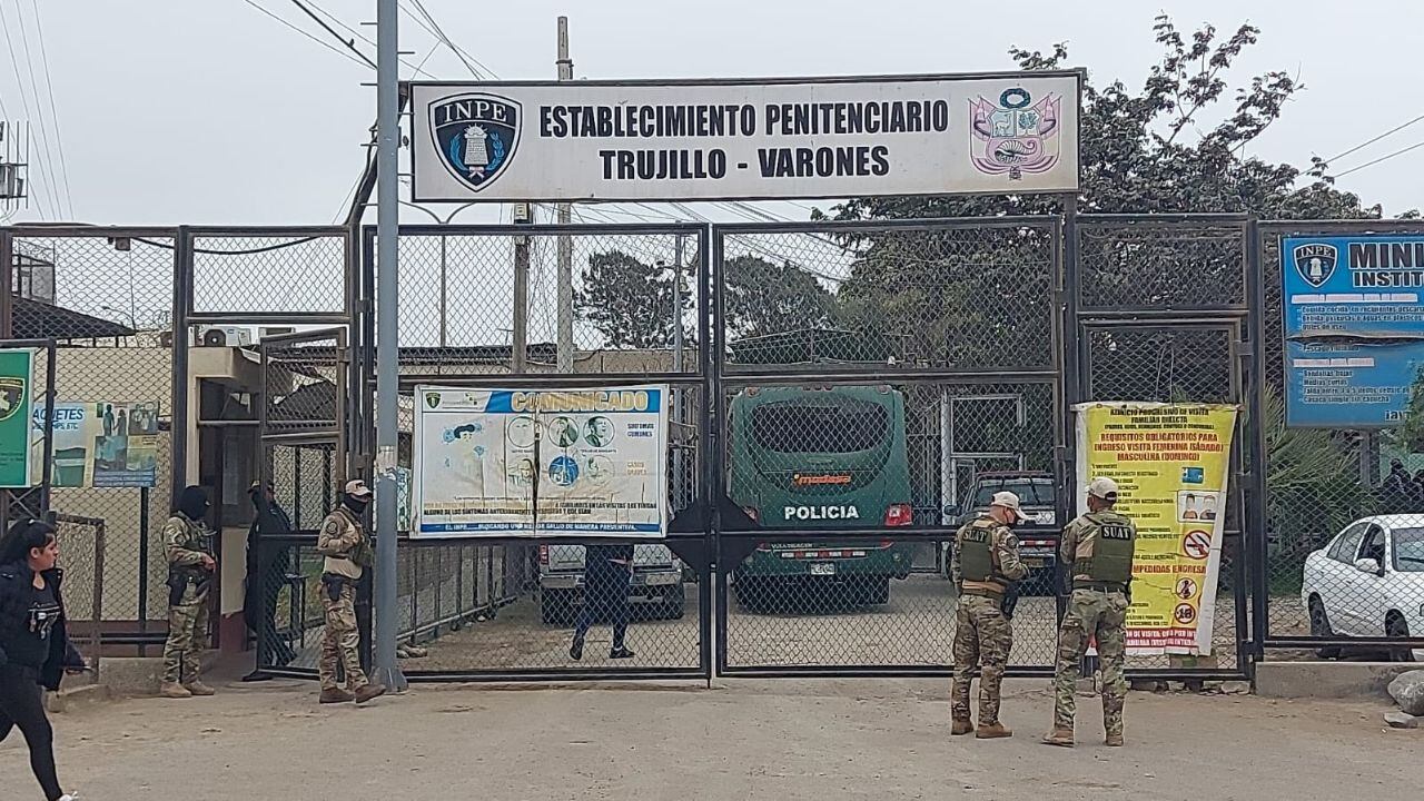 Cayó junto a otras siete personas y pasará 36 meses de manera preventiva en penal de Trujillo. Están implicados en minería ilegal.