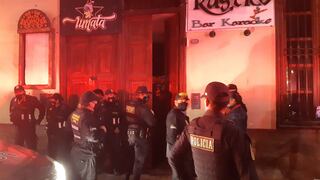 Cesan a funcionario municipal intervenido en bar durante toque de queda