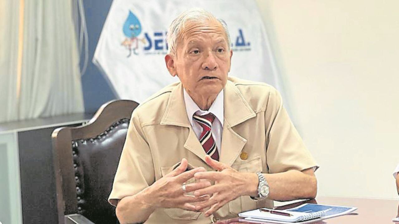 Señala que ruta inicial, elaborada por Odebrecht, pasa por zonas con interferencias que hacen más costosa la obra. Dice que tiene nuevo trazo que abarata precios y acorta el tiempo de ejecución.