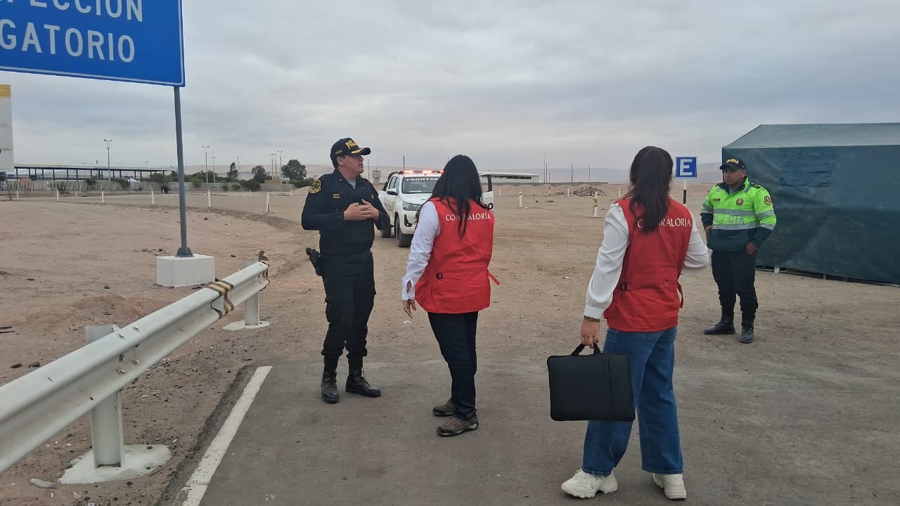 En el límite con Chile no hay migrantes, solo policías